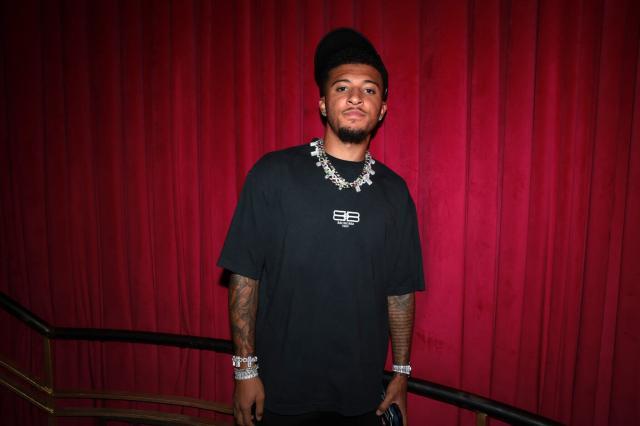 1705053469864090593.jpg 1705053384981.jpg